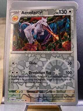 Aerodactyl 142/165 Pokemon 151 Scarlet & Violet Holo Rare